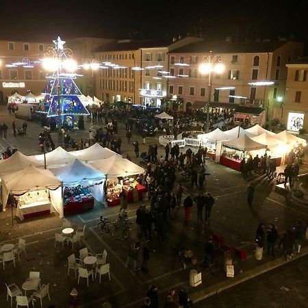 Res. Centro Storico Appartement Fano Buitenkant foto