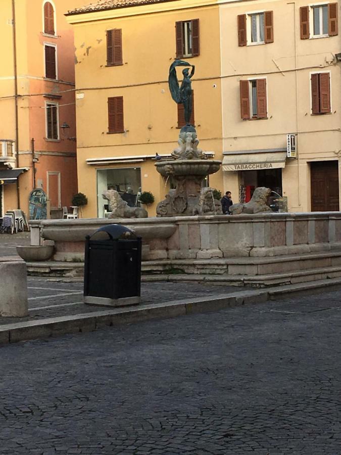 Res. Centro Storico Appartement Fano Buitenkant foto